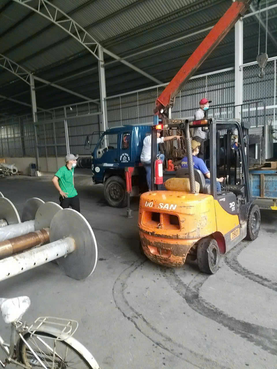 Di dời máy móc