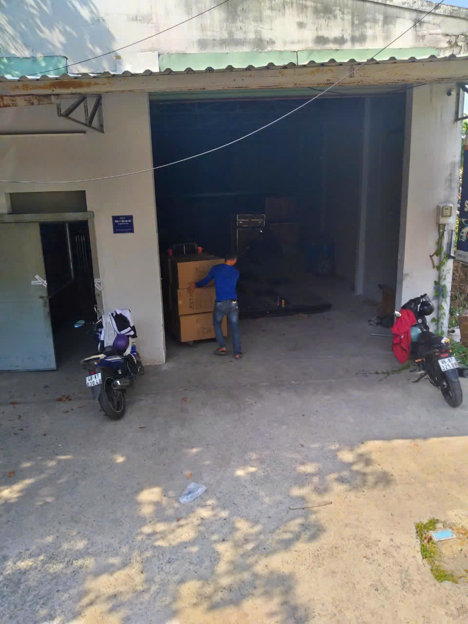 Tiếp nhận thông tin, khảo sát địa hình bãi kho tận nơi